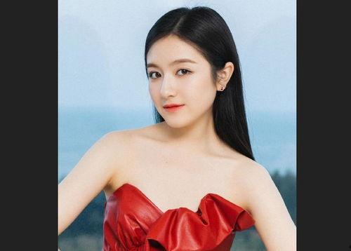 明星娱乐吃瓜君是谁扮演的,明星娱乐吃瓜君幕后扮演者是谁？